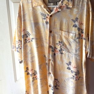Men's hawaiian shirt floral size large palm island.